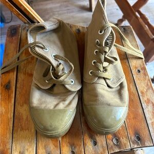 Olive green High-Top Bangs Sneakers